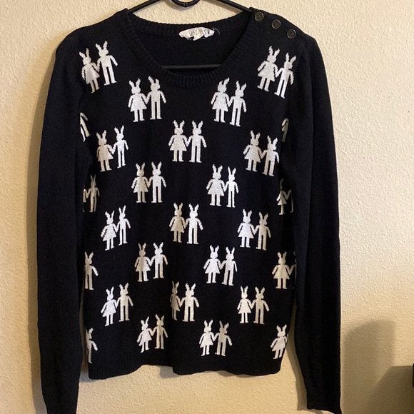 Jay Jays bunny Vneck sweater size medium - Picture 1 of 4